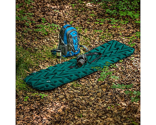 Килимок туристичний NILS CAMP NC4005, 193 х 56 х 5,5 см - темно-зелений