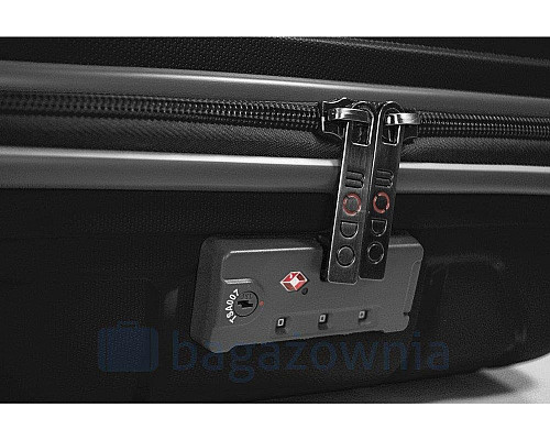 Комплект валіз Roncato Starlight 2.0 3400-01 чорний