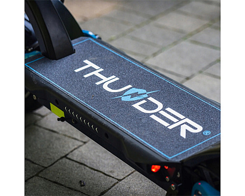 Електросамокат THUNDER FLUX 1000W 48V 18Ah Електросамокат THUNDER FLUX 1000W 48V 18Ah