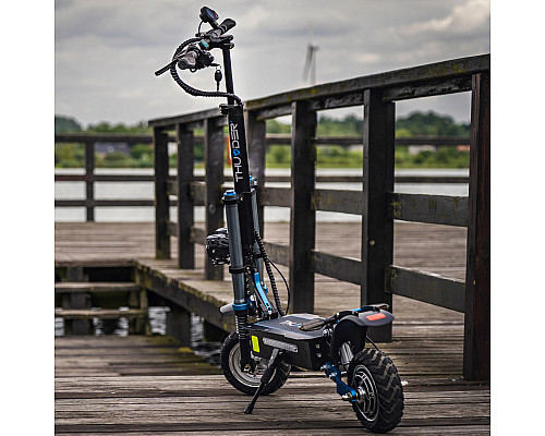 Електросамокат THUNDER SPARK 1600W Електросамокат THUNDER SPARK 1600W