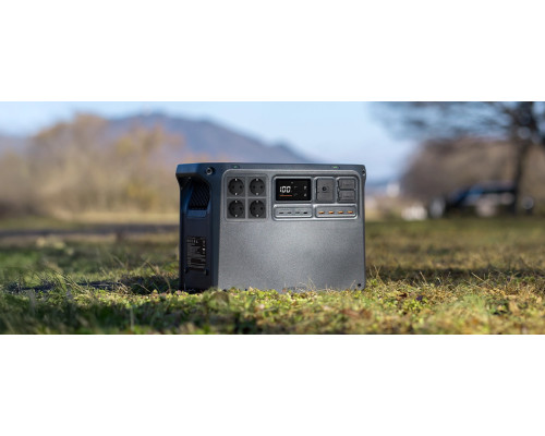 Зарядна станція DJI Power 2000