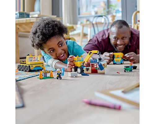 Конструктор LEGO City Construction Будівельні вантажівки та кулястий таран 235 ел. (60391) Конструктор LEGO City Construction Будівельні вантажівки та кулястий таран 235 ел. (60391)