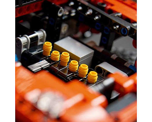Конструктор LEGO Technic Mercedes-Benz G 500 Professional Line 2891 деталей (42177) Конструктор LEGO Technic Mercedes-Benz G 500 Professional Line 2891 деталей (42177)
