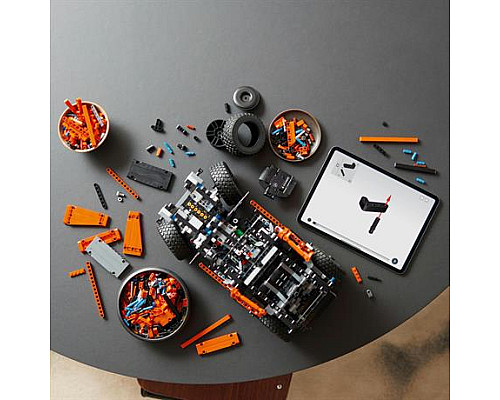 Конструктор LEGO Technic Mercedes-Benz G 500 Professional Line 2891 деталей (42177) Конструктор LEGO Technic Mercedes-Benz G 500 Professional Line 2891 деталей (42177)