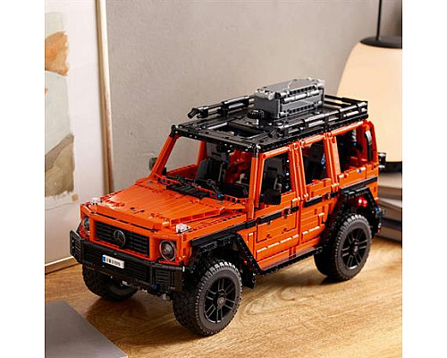 Конструктор LEGO Technic Mercedes-Benz G 500 Professional Line 2891 деталей (42177) Конструктор LEGO Technic Mercedes-Benz G 500 Professional Line 2891 деталей (42177)