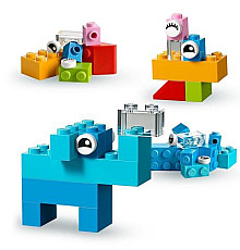 Конструктор LEGO Classic Валізка для творчості 213 деталей (10713)