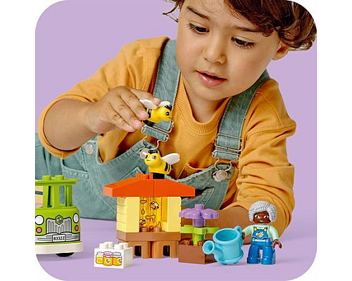 Конструктор LEGO DUPLO Town Догляд за бджолами й вуликами 22 деталі (10419)