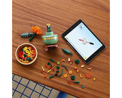 Конструктор LEGO Icons Хризантема 278 деталей (10368) Конструктор LEGO Icons Хризантема 278 деталей (10368)