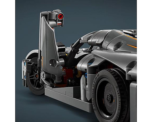 Конструктор LEGO Technic Koenigsegg Jesko Absolut сірий гіперкар 801 ел. (42173) Конструктор LEGO Technic Koenigsegg Jesko Absolut сірий гіперкар 801 ел. (42173)