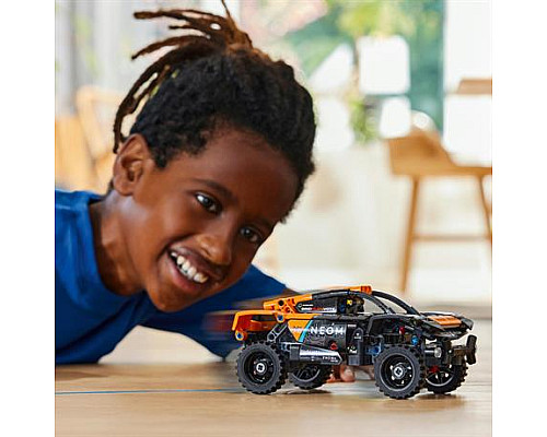 Конструктор LEGO Technic Автомобіль для перегонів NEOM McLaren Extreme E 252 ел. (42166) Конструктор LEGO Technic Автомобіль для перегонів NEOM McLaren Extreme E 252 ел. (42166)