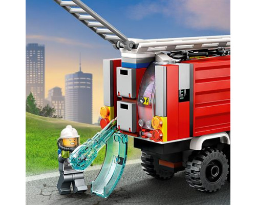 Конструктор LEGO City Fire Department Пожежна машина 502 ел. (60374)