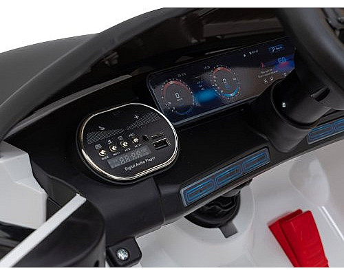 Дитяча акумуляторна машинка Mercedes Benz AMG EQA Біла Дитяча акумуляторна машинка Mercedes Benz AMG EQA Біла