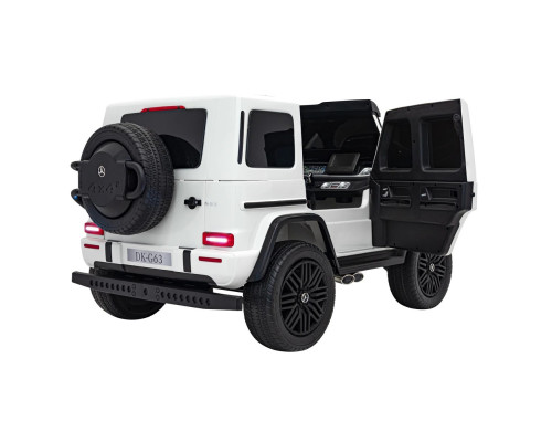 Дитяча акумуляторна машинка Mercedes Benz G63 AMG XXL MP4 Біла