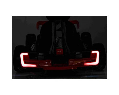 Дитячий акумуляторний картинг Audi Gokart з функцією дріфту Білий Дитячий акумуляторний картинг Audi Gokart з функцією дріфту Білий