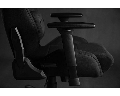 Ігрове крісло SENSE7 Sentinel з чорної тканини