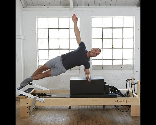 Реформер для пілатесу Align Pilates M8-Pro із сидінням Sitting Box Pro