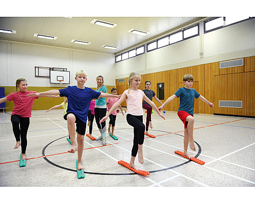 Тренажер для підтримки правильної постави SISSEL Spinefitter Junior